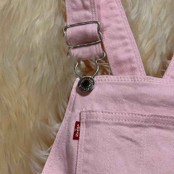 Levi’s Pink denim Shortalls Short Overalls 3T Girls - Picture 3 of 8